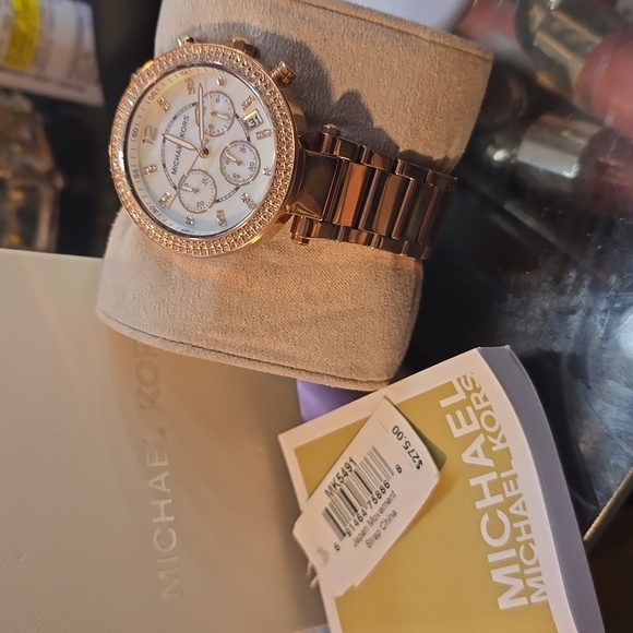 Authentic Michael Kors watch - Picture 1 of 1